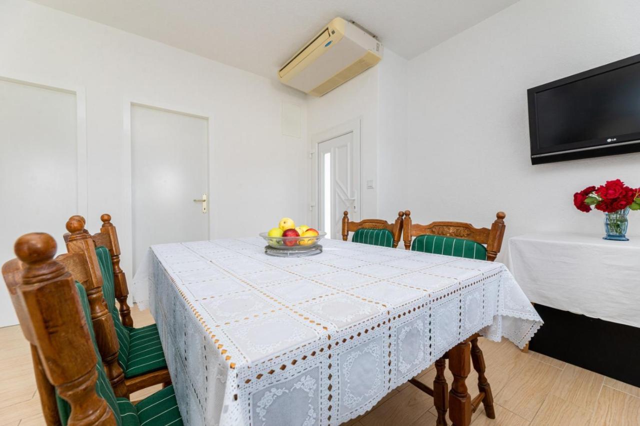 Apartmani Jasarevic Šilo Extérieur photo